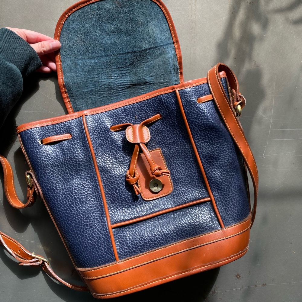 Pebble navy blue and brown crossbody bucket bag/purse